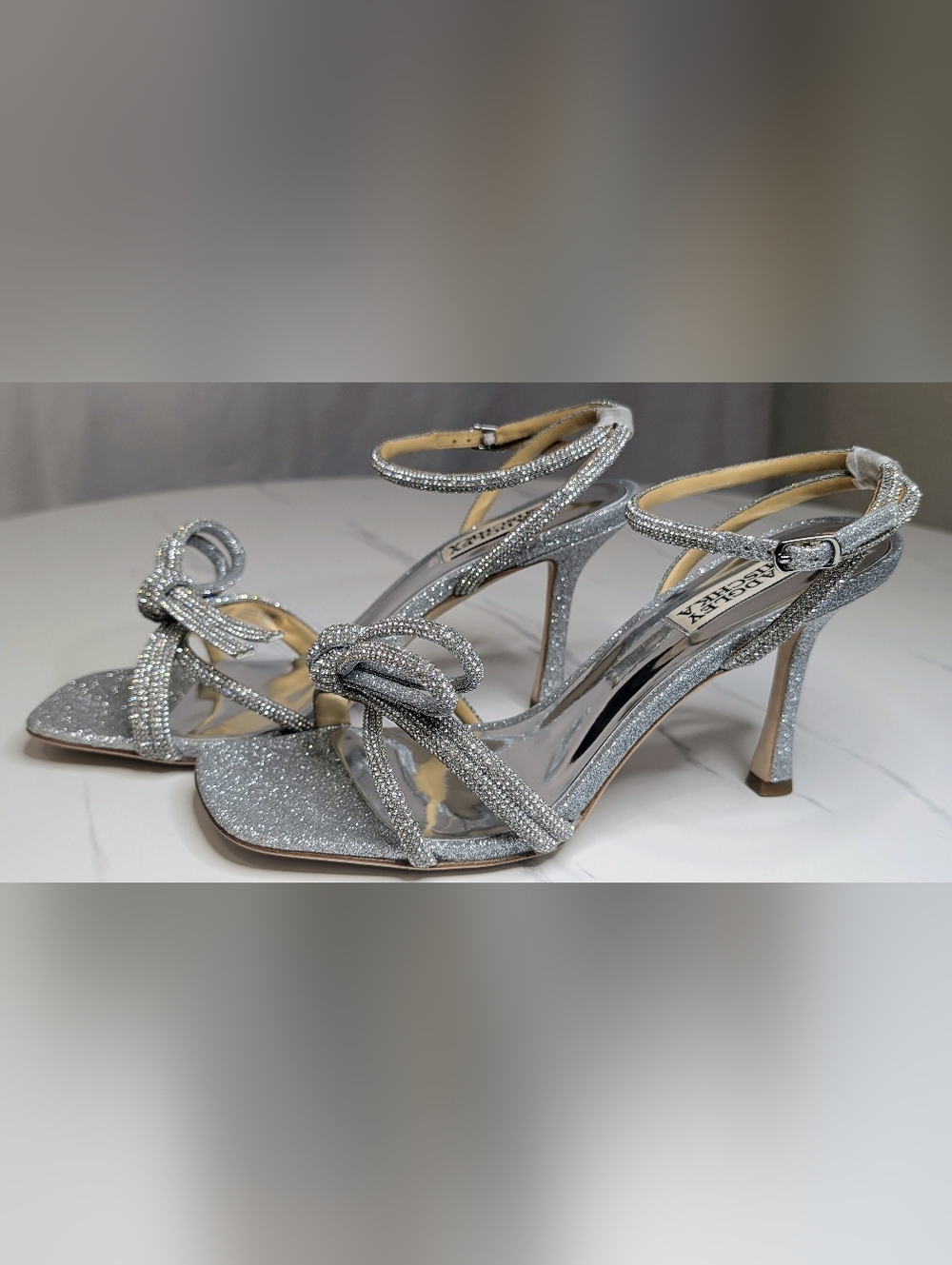 Badgley Mischka Effie Crystal Bow Heels Silver Ankle Strap Sandals Sz 8 NIB - Picture 8 of 10